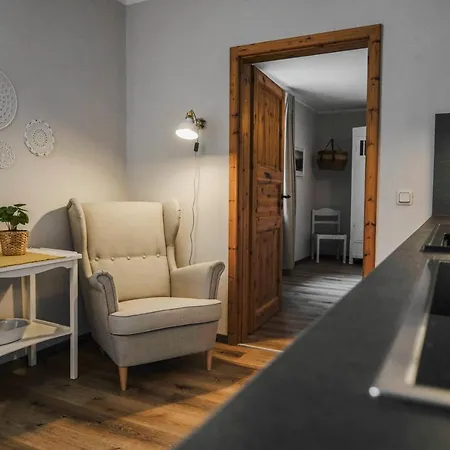 Urlaubsfreude Biedermann Haus Gluecksstein Sandstein Appartement *