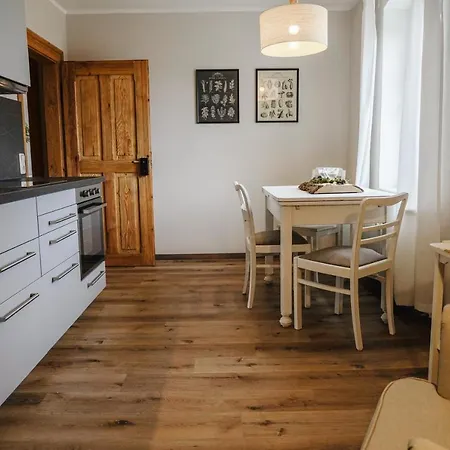 Urlaubsfreude Biedermann Haus Gluecksstein Sandstein Appartement *