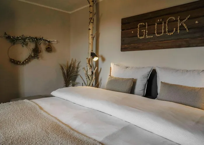 Urlaubsfreude Biedermann Haus Gluecksstein Sandstein *