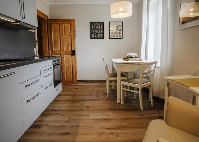 Urlaubsfreude Biedermann Haus Glücksstein Sandstein Apartment *